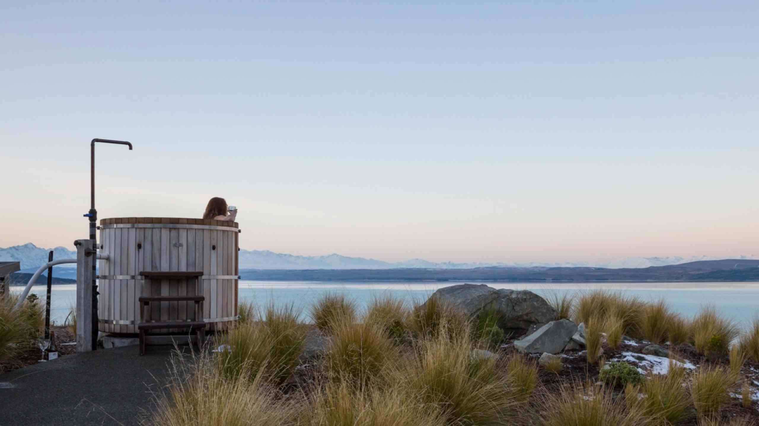 Mt Cook Lakeside Retreat
