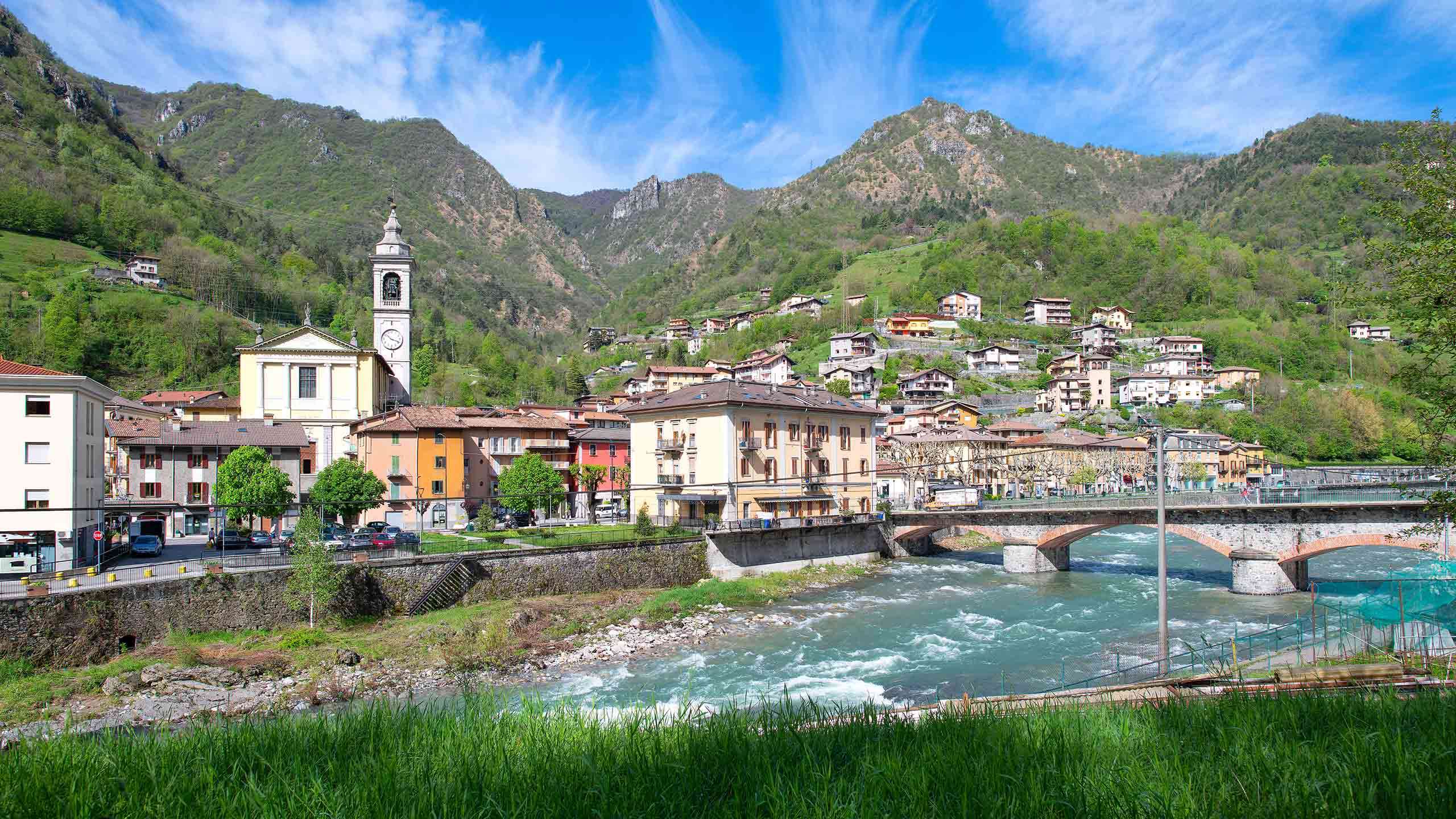 Deluxe Italy Lake Iseo Bike, Kayak & Wellness 6D5N, Fully Guided