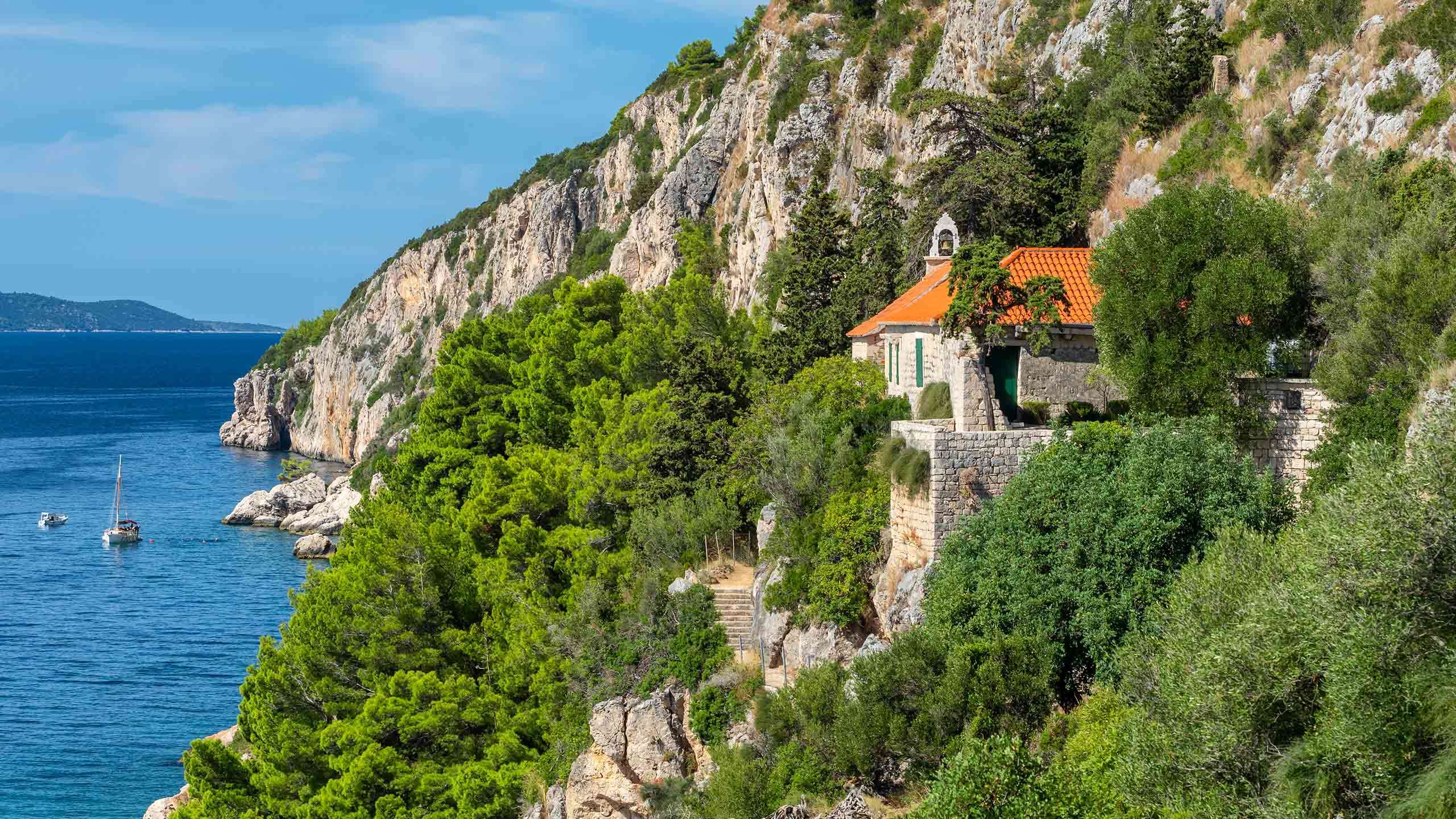 Deluxe Croatia’s Dalmatian Coast Trio Adventure (Hike, Bike & Kayak) 8D7N, Partially Guided