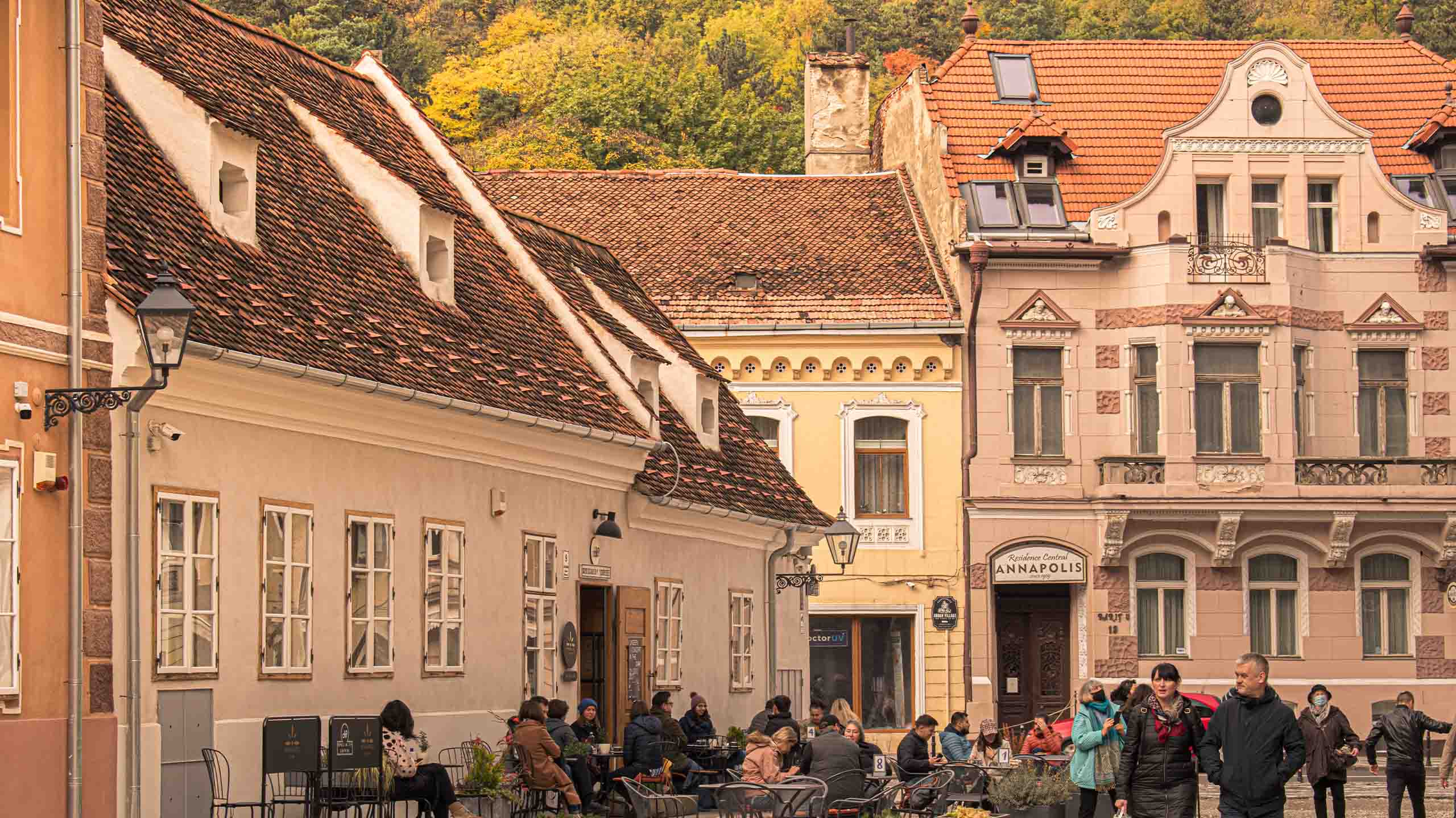 Centrul-Vechi-lorena-preda-romania.jpg