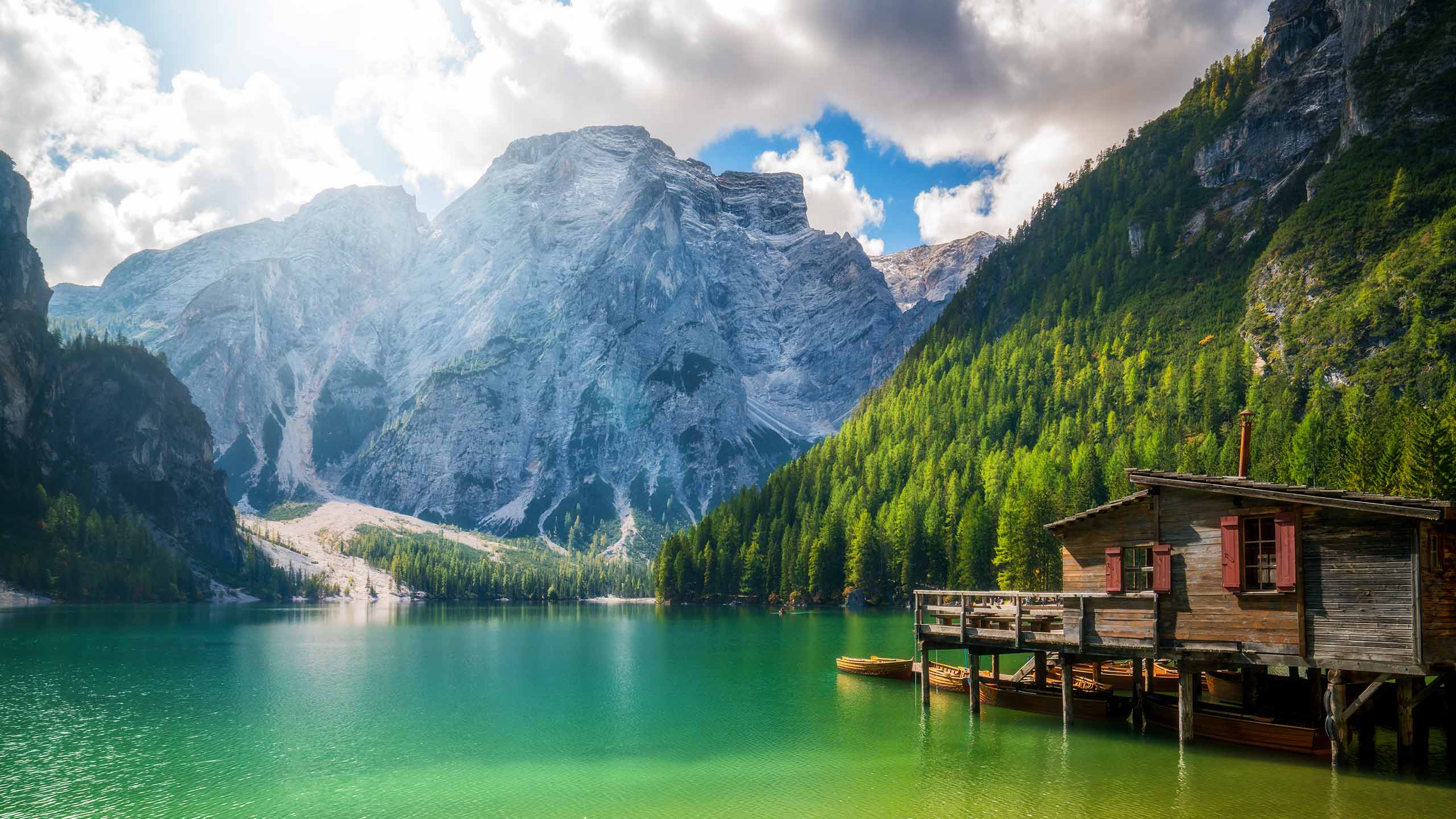 braies-lake-dolomites-italy