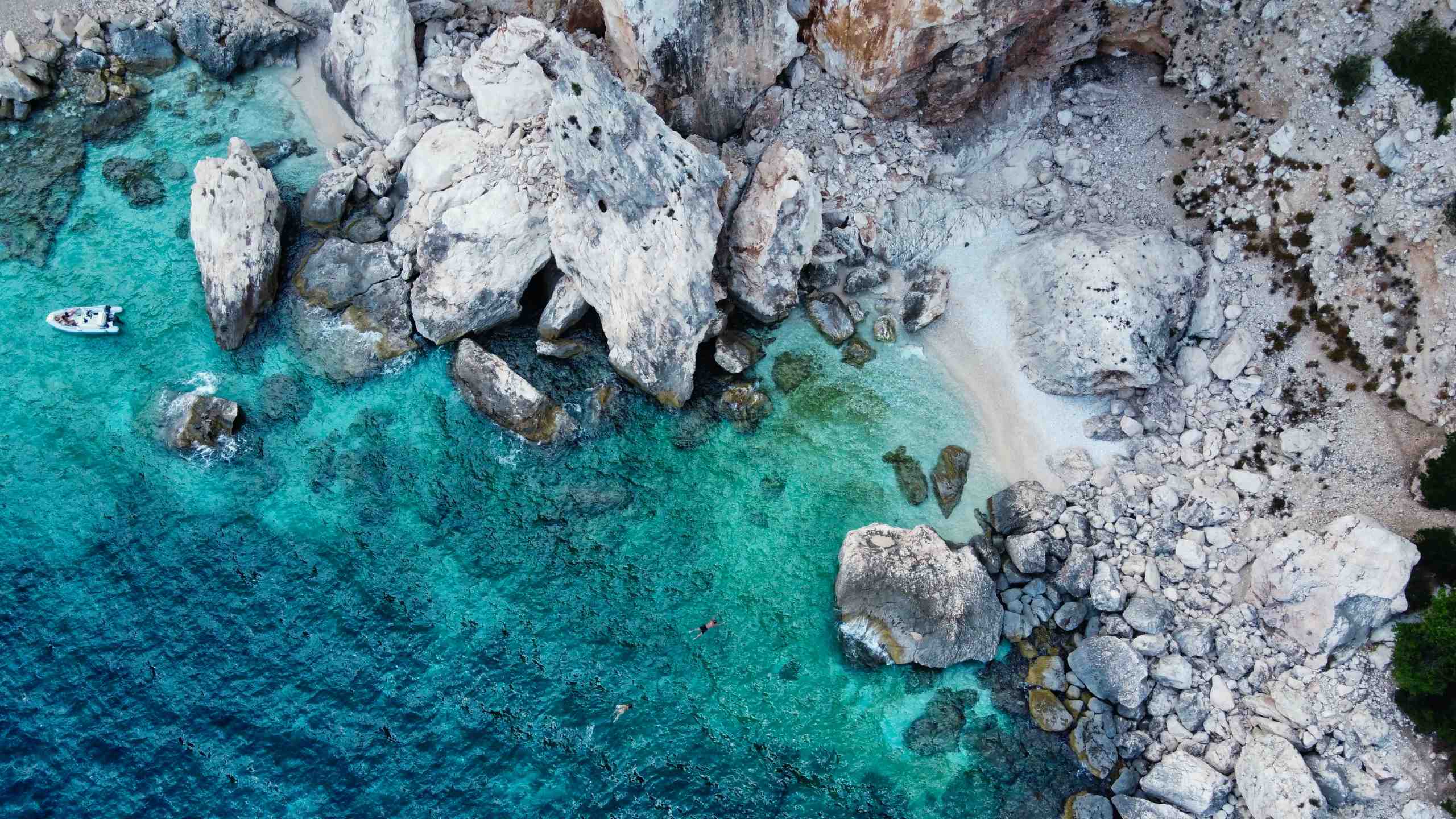 sardinia-turquoise-water-italy