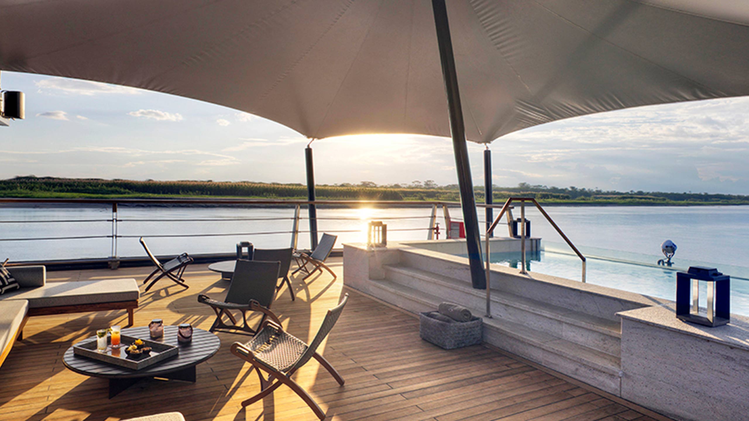 testaqua-nera-pool-deck