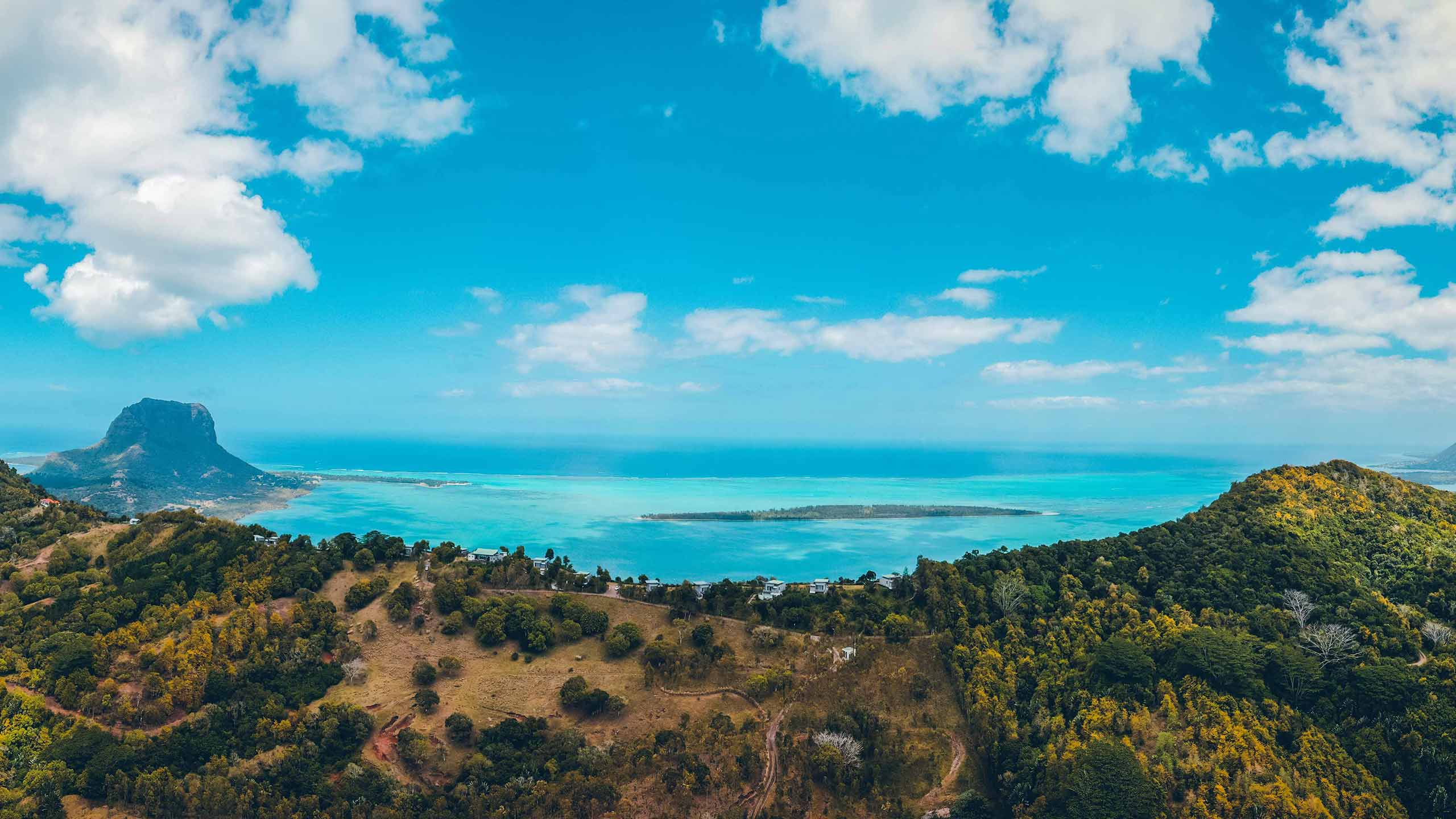 chalets-chamarel-mauritius-mountain-river-view
