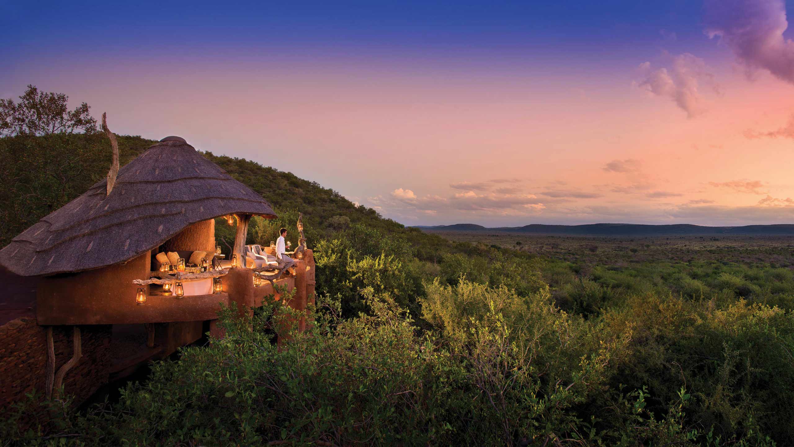madikwe-safari-lodge-south-africa-night-view