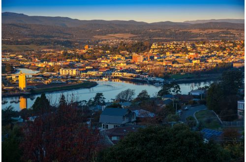launceston-tasmania-australia-city-cityscape