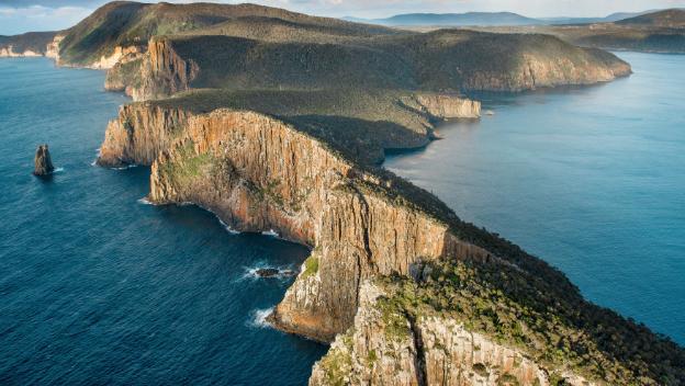 three-capes-cape-hauy-tasmania-australia