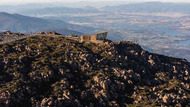 mount-wellington-kunanyi-tasmania-australia