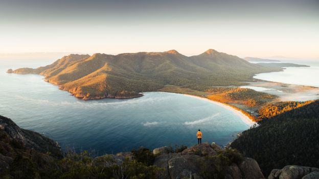 wineglass-bay-east-coast-tasmania