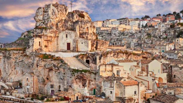 matera-basilicata-italy-cave-dwellings