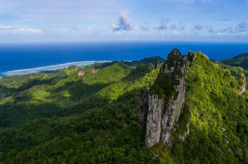 Cross-Island-Trek-the-needle-cook-islands