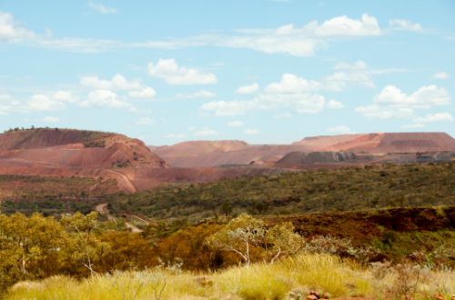 Mount-Whaleback-newman-australia