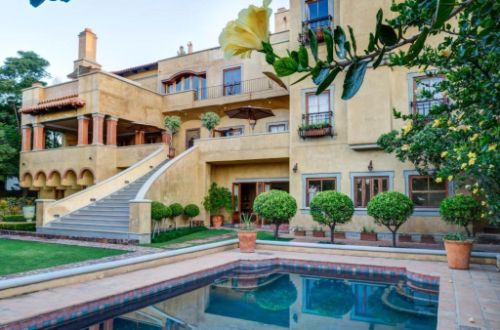 castello-di-monte-pretoria-south-africa-exterior-pool