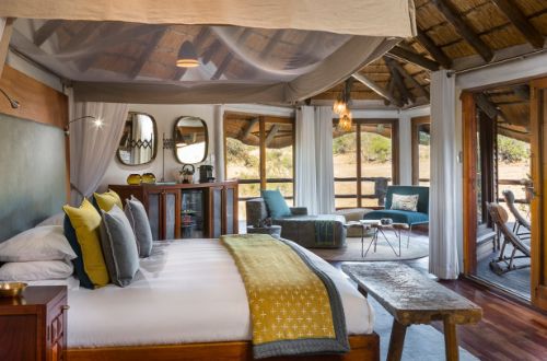 ulusaba-safari-lodge-sabi-sands-kruger-national-park-south-africa-river-room-interior