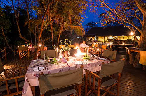 kaingu-main-area-dinner