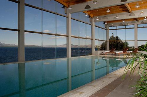 indoor-pool-alma-del-lago-suites-and-spa-bariloche-rio-negro-argentina-bookingcom