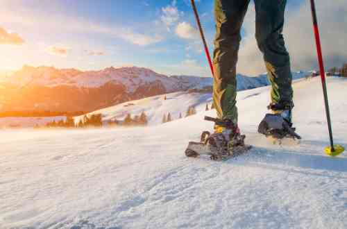 snowshoeing-churchill-canada
