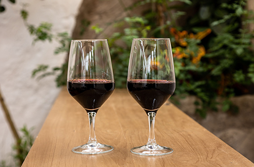 wine-tasting-shutterstock2476714843