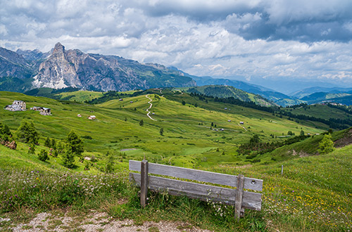 pralongia-plateau-alta-badia-dolomites-italy