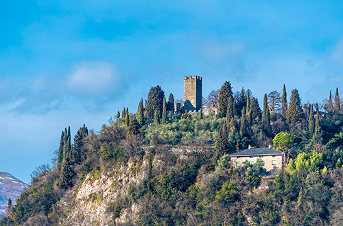 castello-di-vezio-perledo-italy