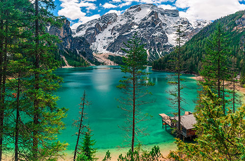 lago-di-braies-dolomites-italy