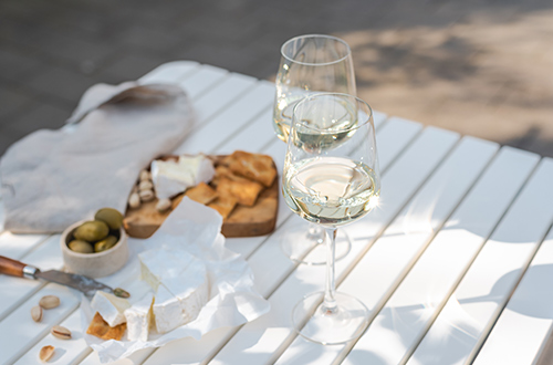 wine-tasting-shutterstock2188614625