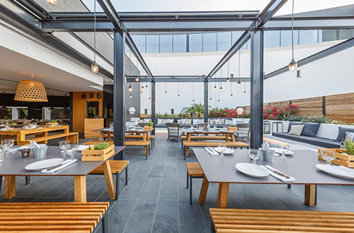 octant-praia-verde-outdoor-dining