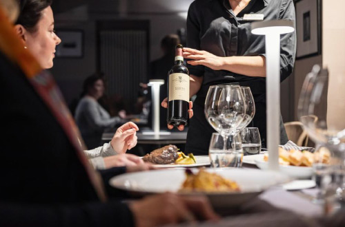 Uve-Rooms-Wine-Bar