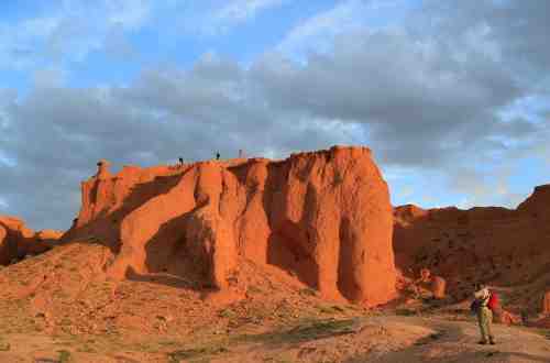 bayanzag-flaming-cliffs-mongolia