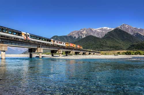 TranzAlpine--Crossing-Waimakariri-Bridge