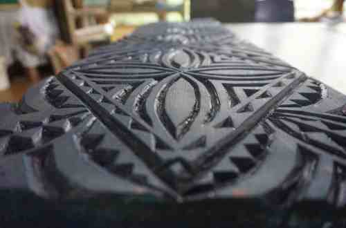 upolu-samoa-art-traditional-wood-carving