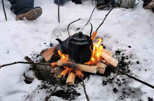 sweden-arctic-circle-fire-snow