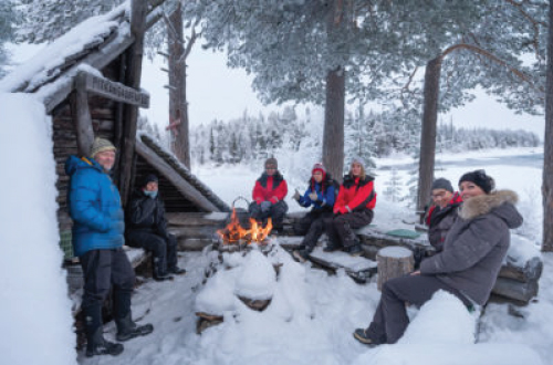 sweden-arctic-circle-rajamaa-winter-fire