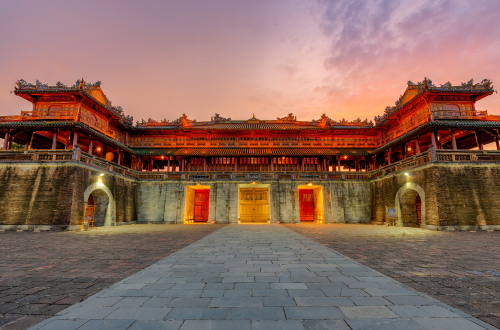 Meridian-Gate-Hue