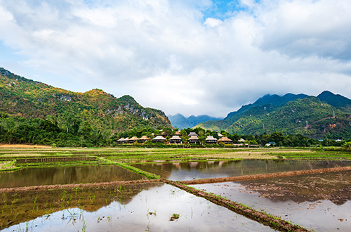 mai-chau-vaillage-hoa-binh-vietnam