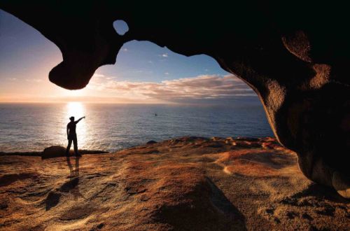 kangaroo-island-wilderness-trail-walk-remarkable-rocks