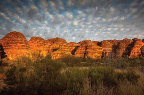 kimberley-trekking-Bungle-Bungles-sunrise
