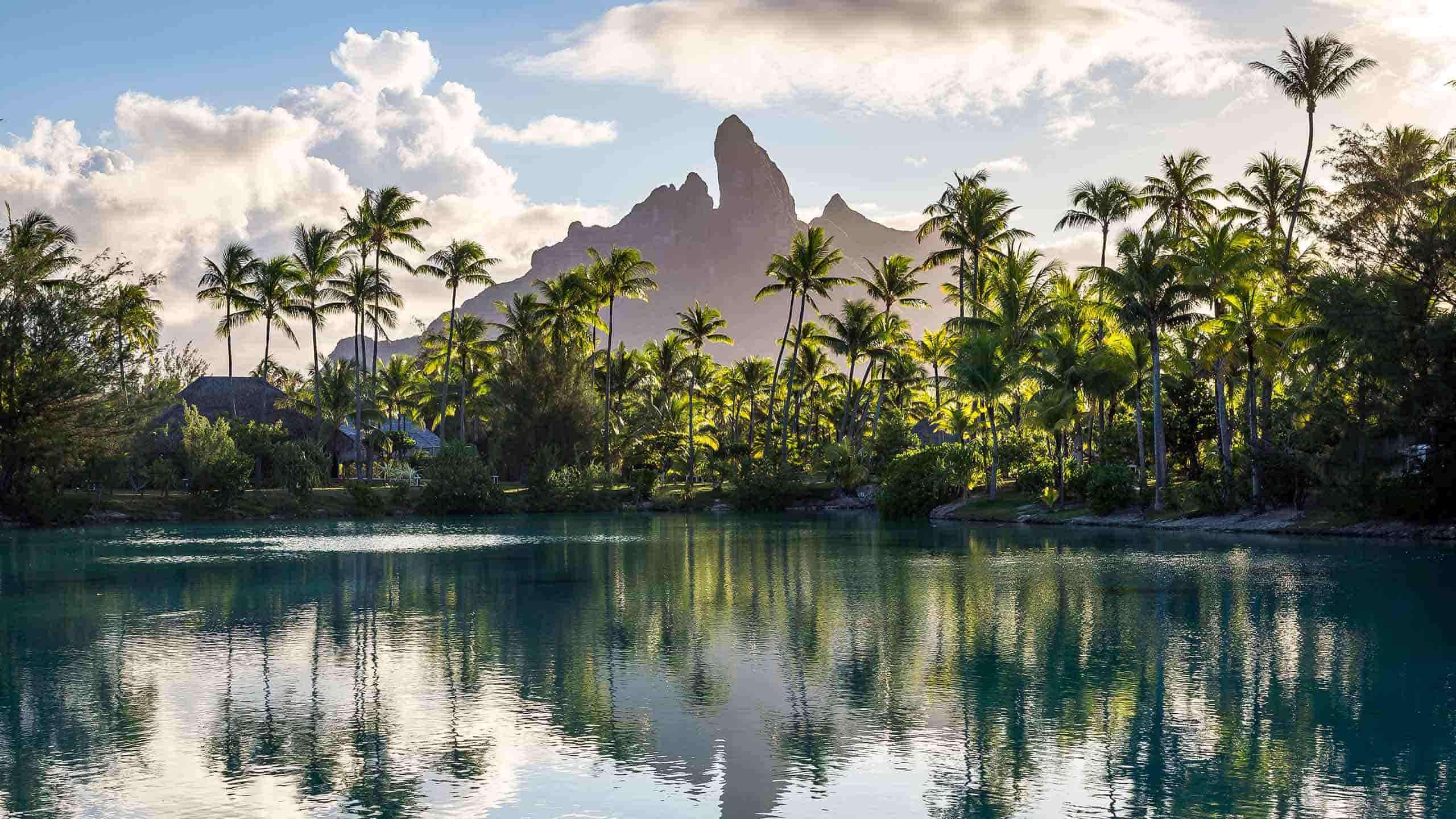 Tahiti Ocean Cruise Multi-Adventure (Sailing Idyllic Isles From Tahiti to Bora Bora) 8D7N