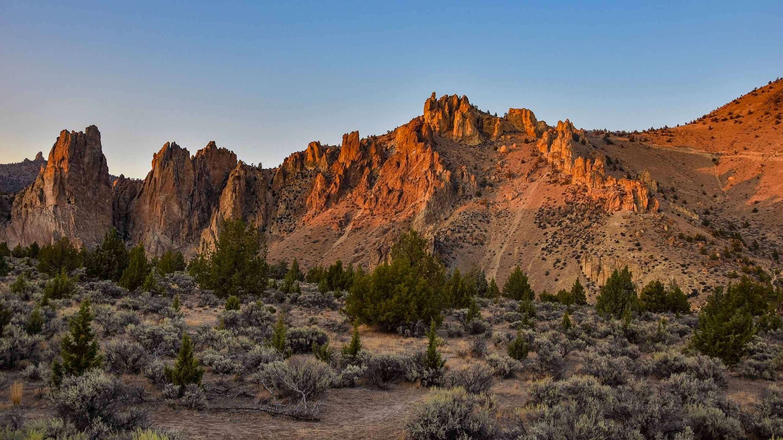 Luxury Oregon’s Crater Lake & Cascades Walk 6D5N (The Pacific Crest Trail), Fully Guided