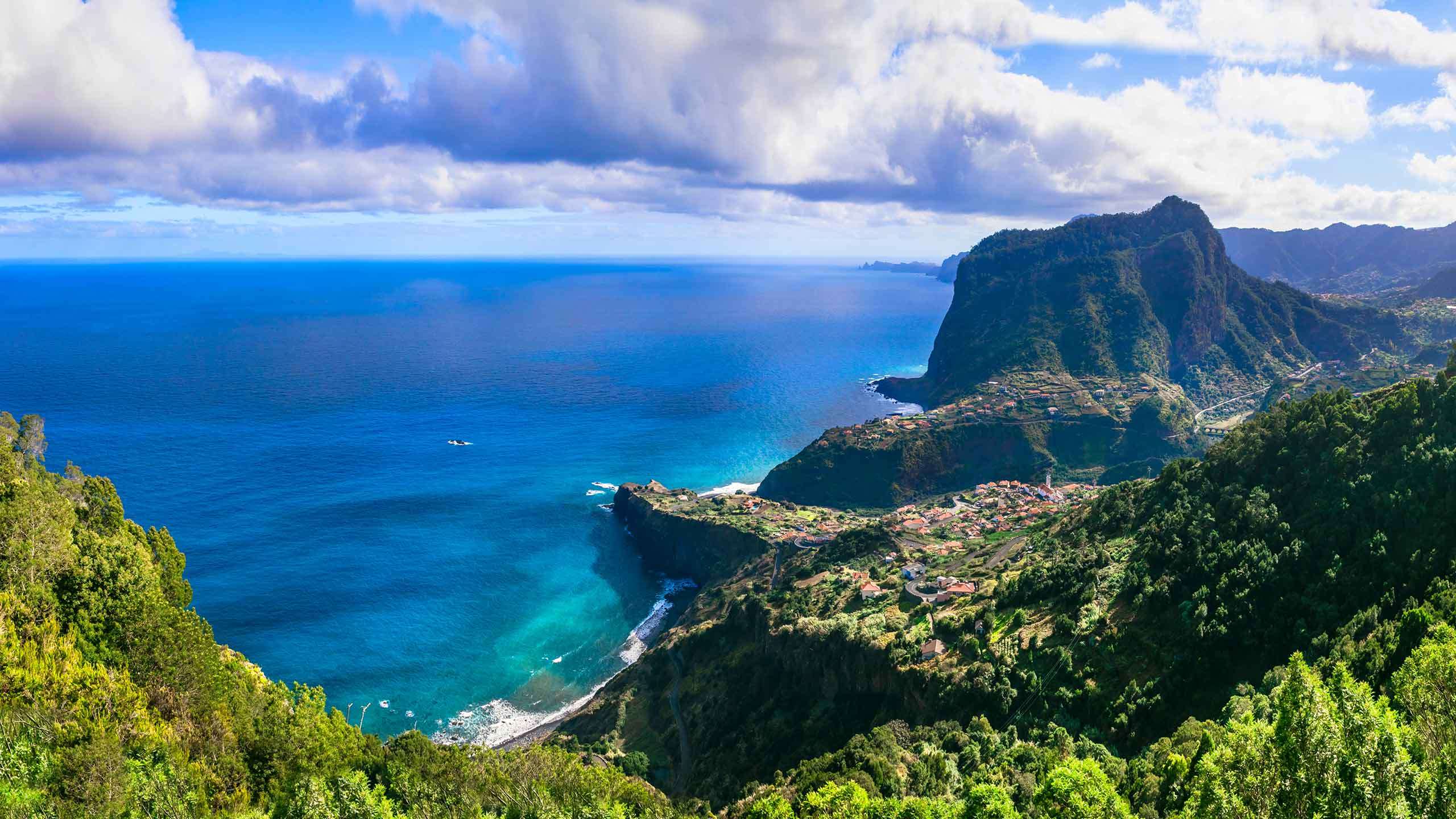 Discovery Walk of Portugal's Madeira 'The Flower Island' 8D7N, Self-Guided