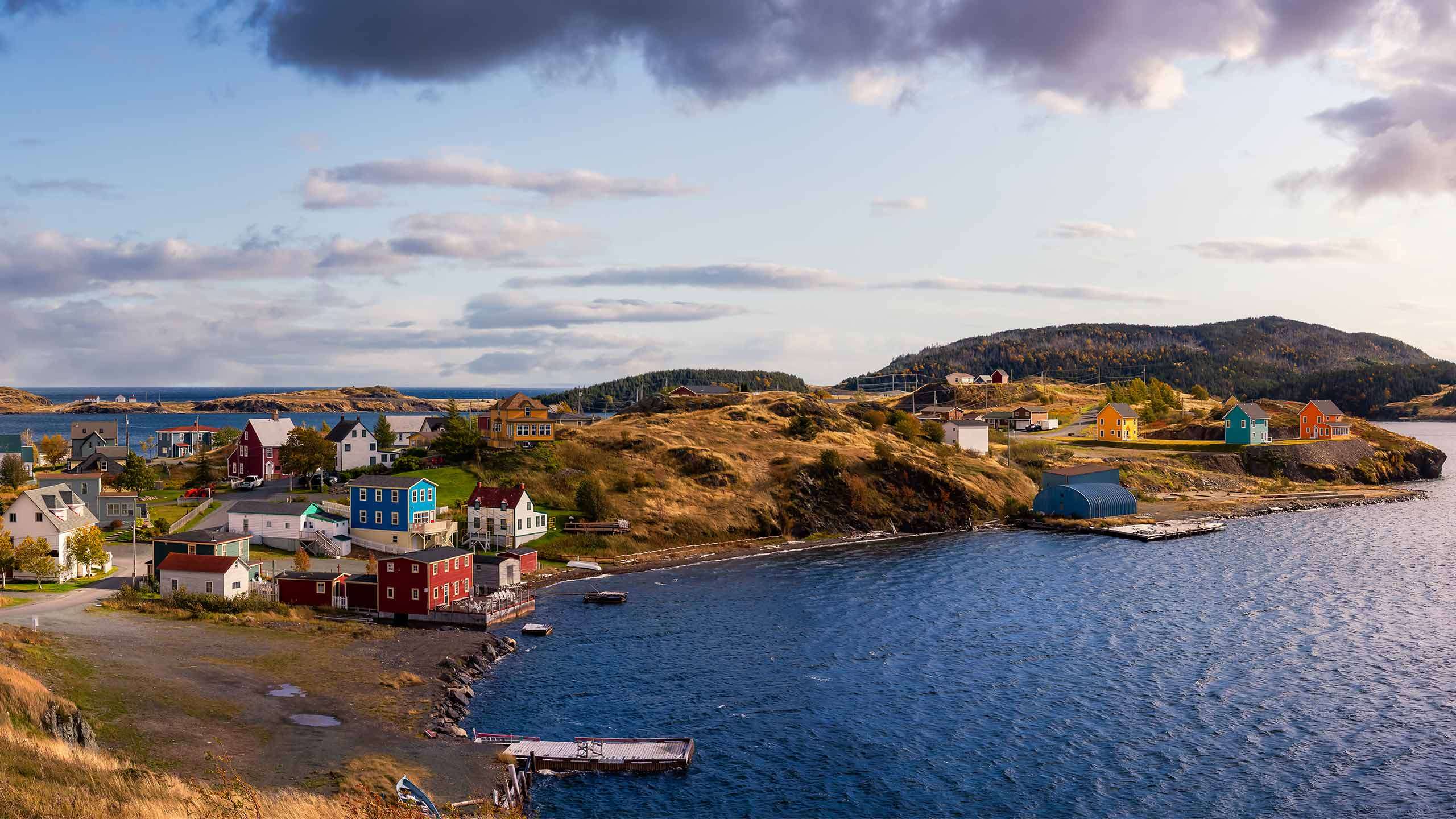 Newfoundland Circumnavigation Small Ship Expedition Cruise 12D11N 