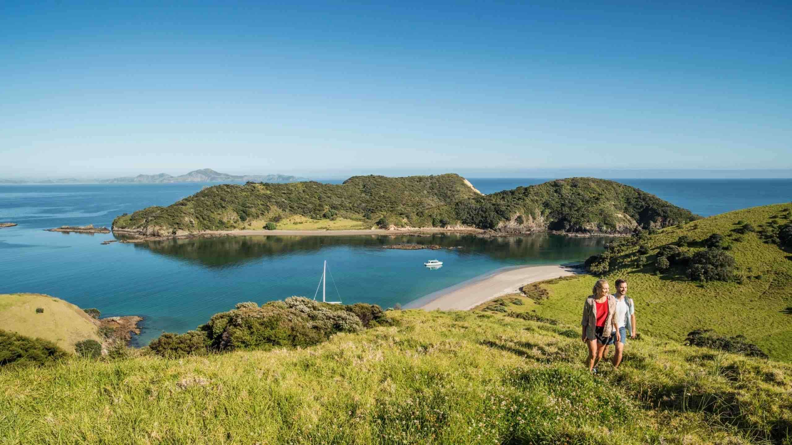 Ultimate North Island Hike, Bike & Kayak Adventure 11D10N