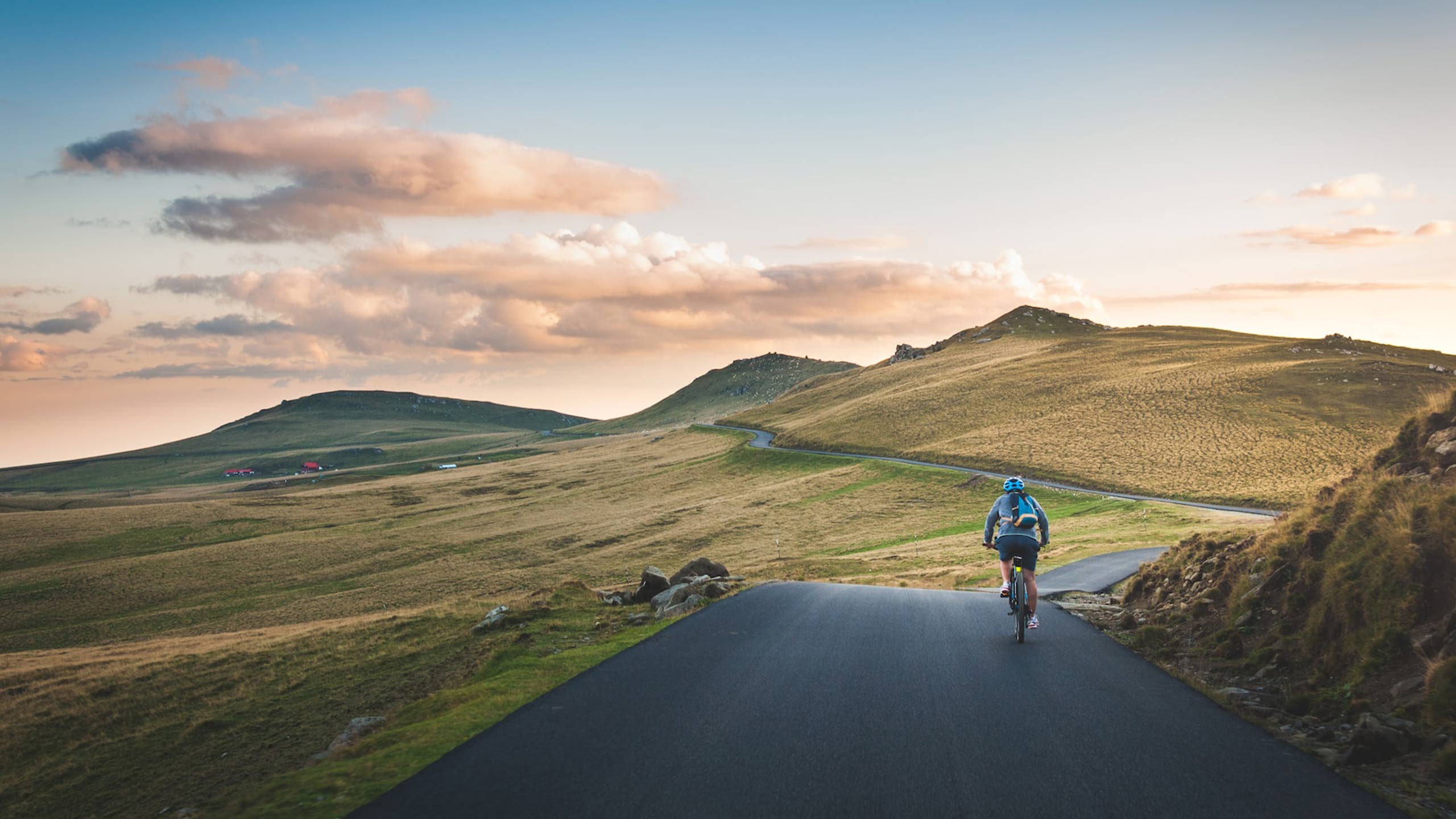 Cycling in the countryside Romania - David Marcu