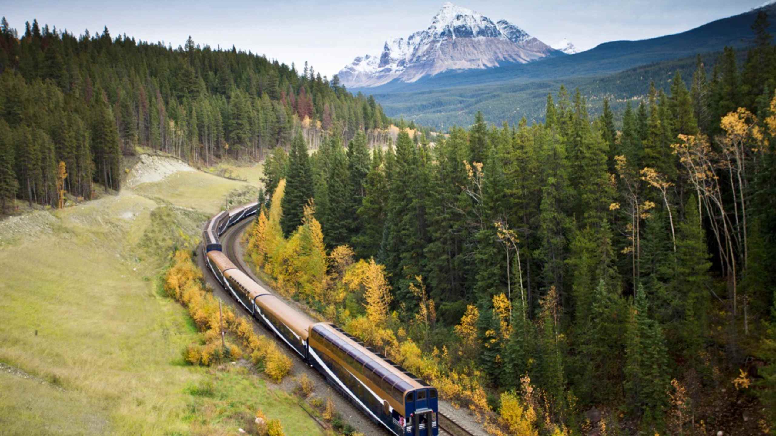 Rocky Mountaineer Exterior Crossing Mountains