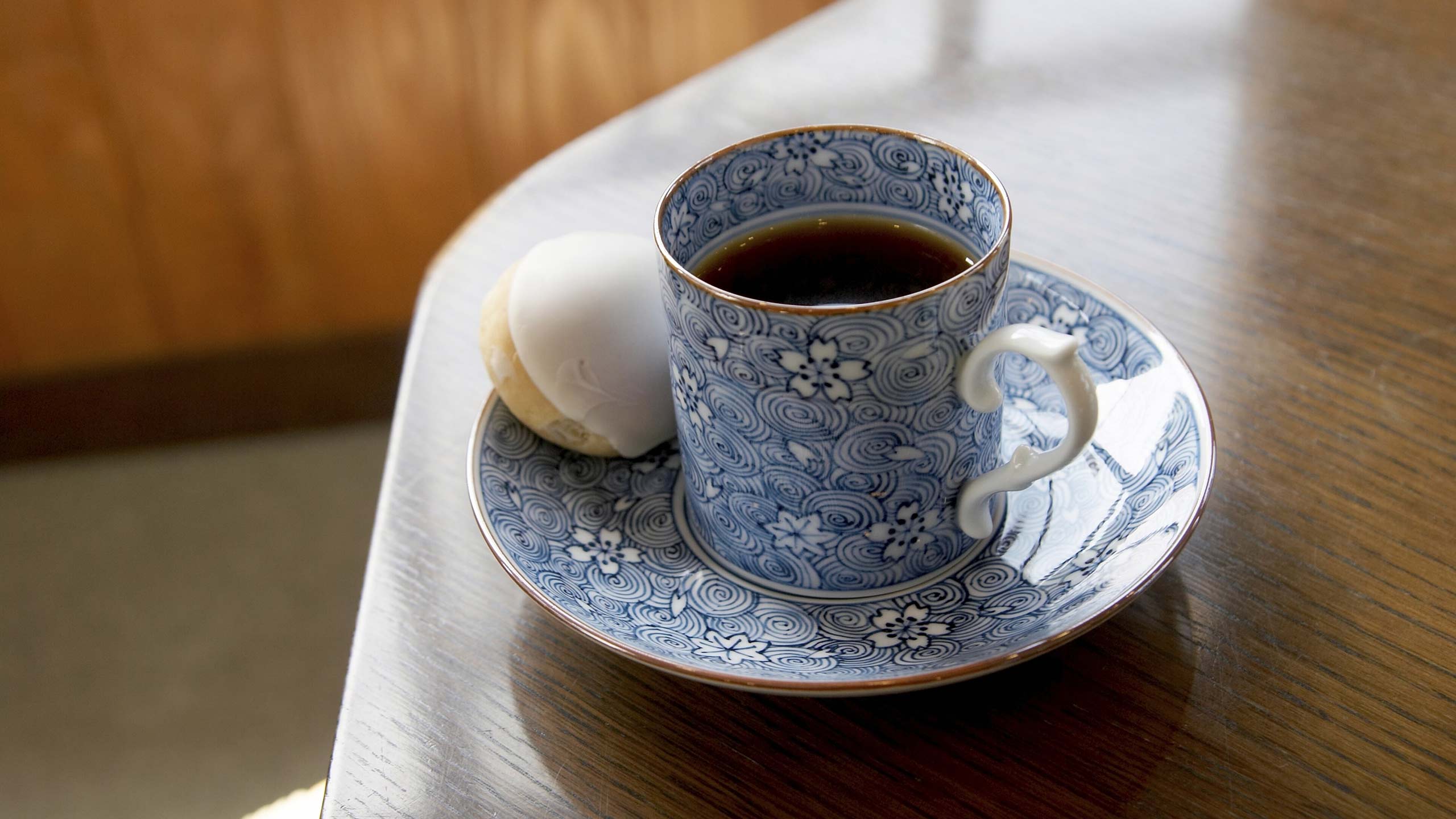 tea-shop-arita-saga-japan-shutterstock_576457378