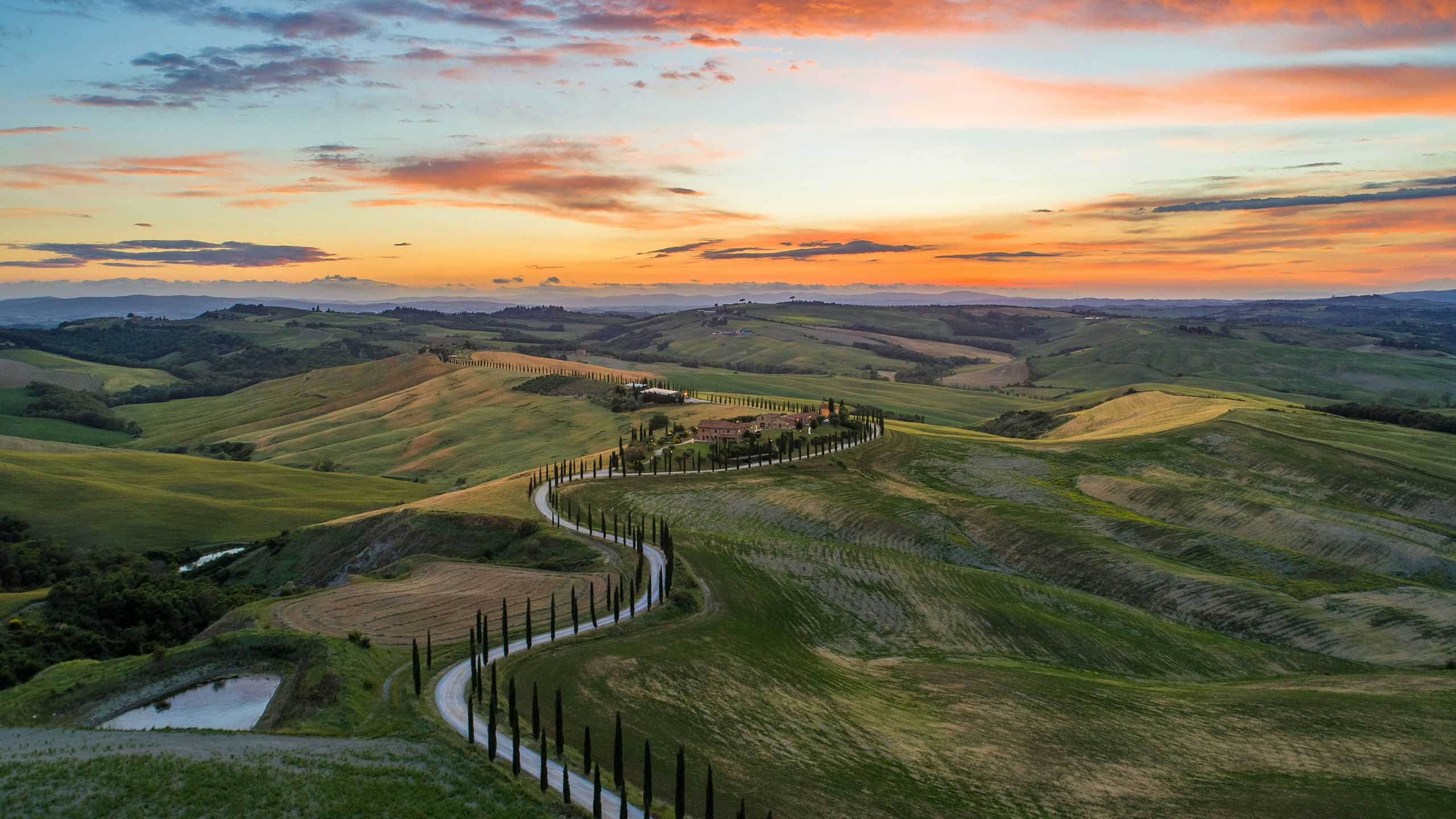 Tuscany by Luca Micheli