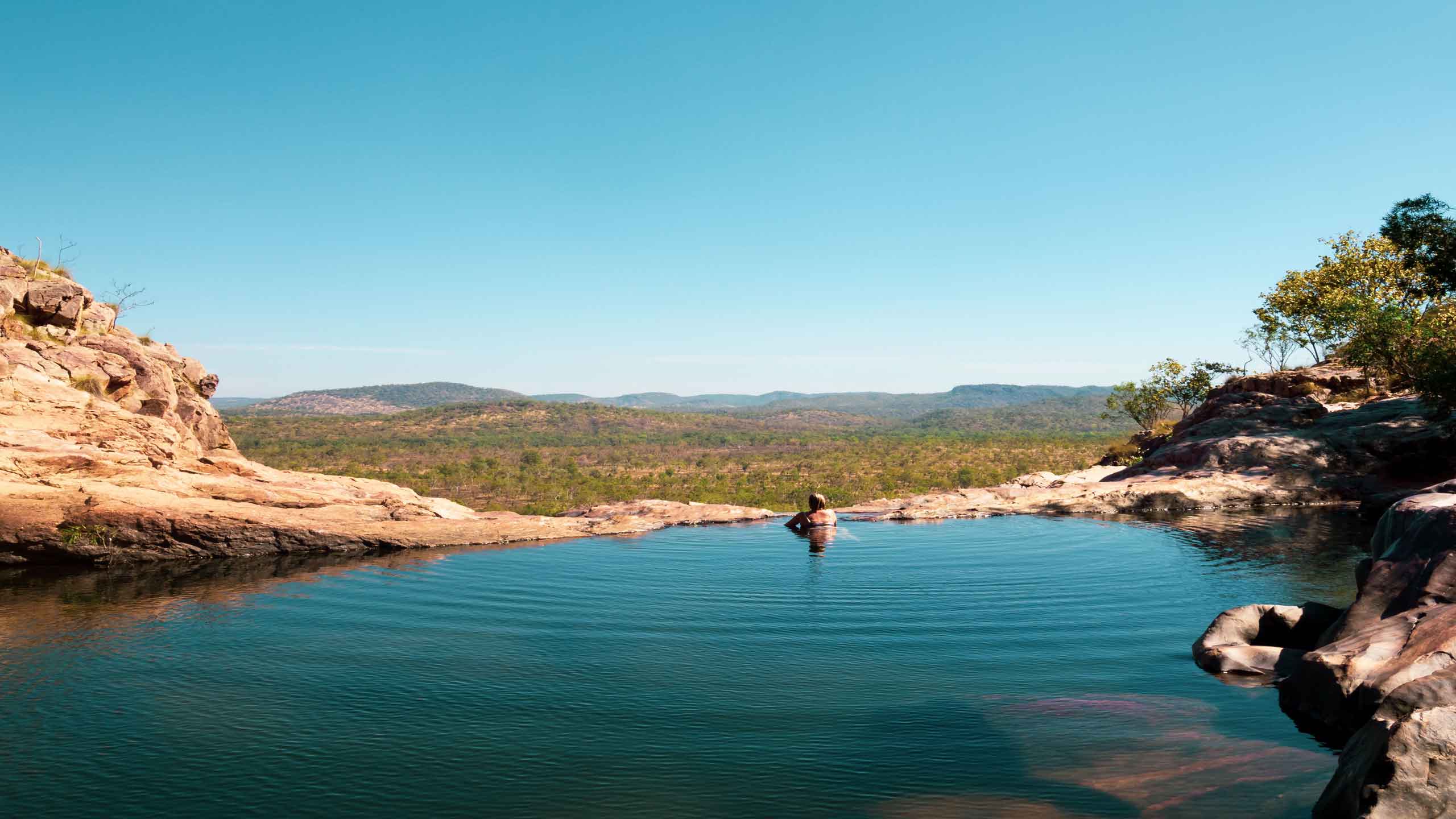 Nature's-infinity-pool-at-Gunlom