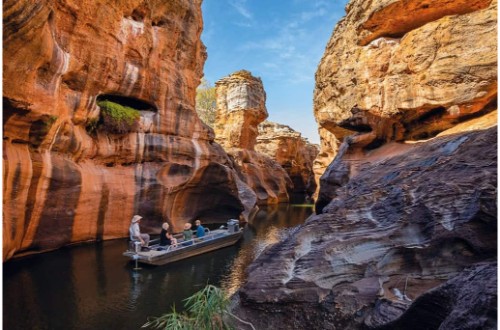 gilbert-outback-retreat-luxury-cobbold-gorge-cairns-australia-tour-savannah-rock-formation-boat