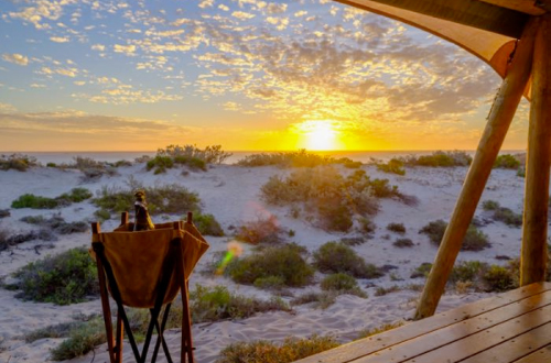 Sal-Salis-Ningaloo-Reef-sunset-view