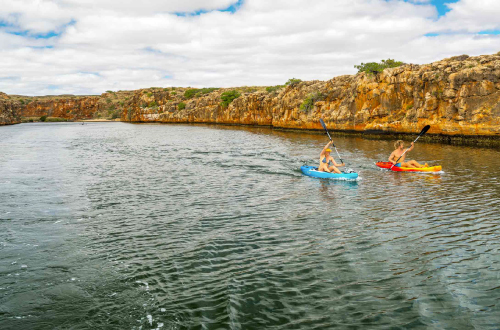 kayak-cape-range-national-park